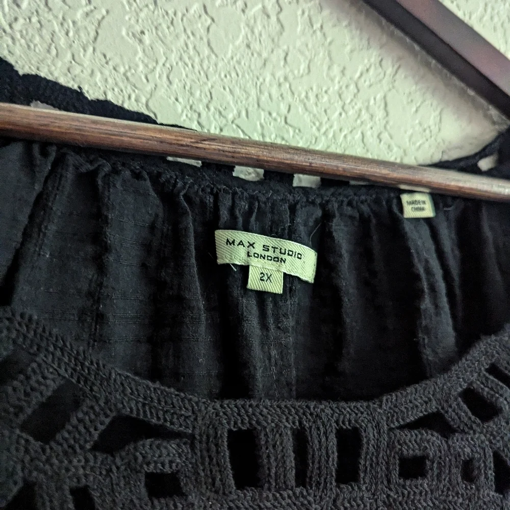 Max Studio Black Embroidered Blouse - Picture 4 of 4